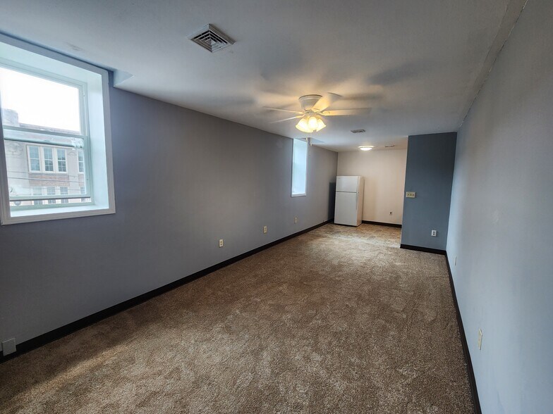 More Photos Of 744 Park Ave, Syracuse Warehouse For Sale