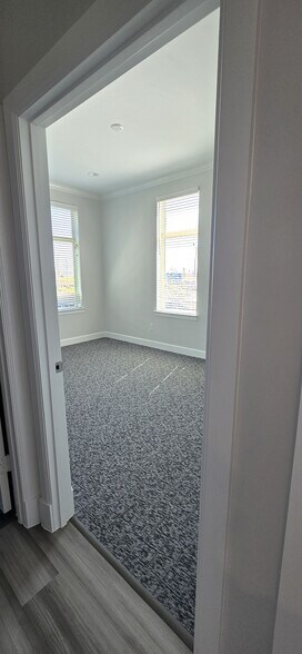 More Photos Of 1630 W Prosper Trl, Prosper Unknown For Lease