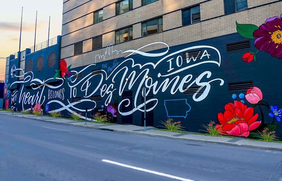 More Photos Of 615 Park St, Des Moines Apartments For Sale