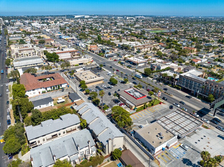 More Photos Of 605-619 W Manchester Blvd, Inglewood Unknown For Lease