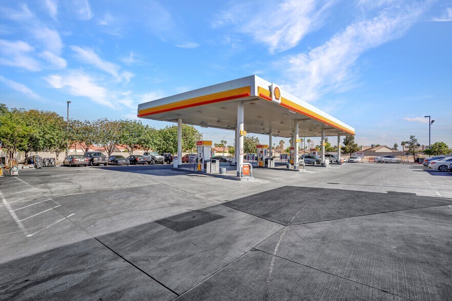 More Photos Of 4309 W Craig Rd, Las Vegas Convenience Store For Sale