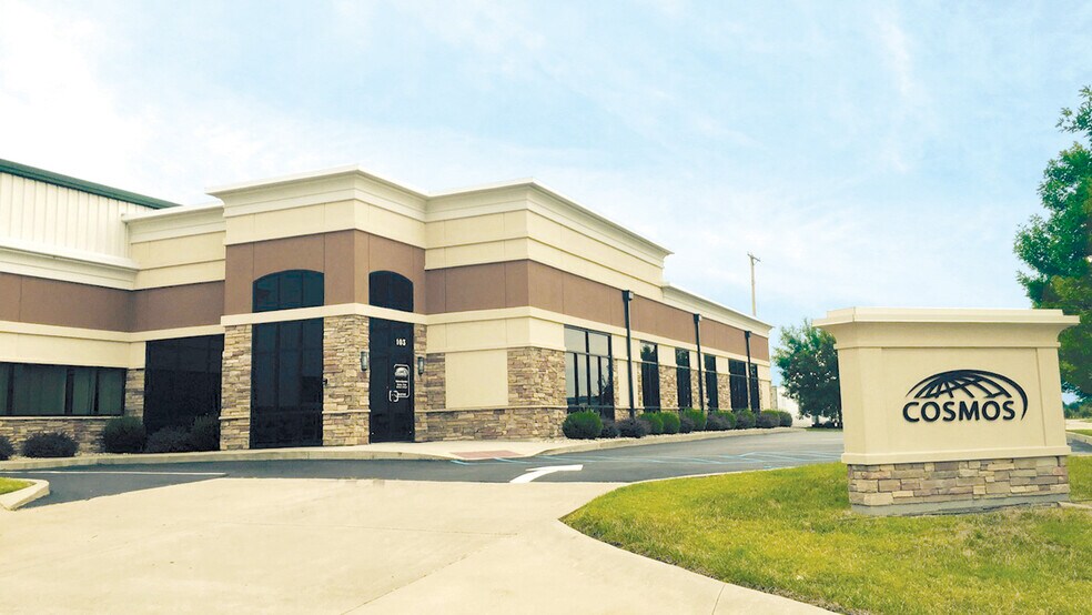 More Photos Of 103 Enterprise Dr, Wentzville Warehouse For Sale