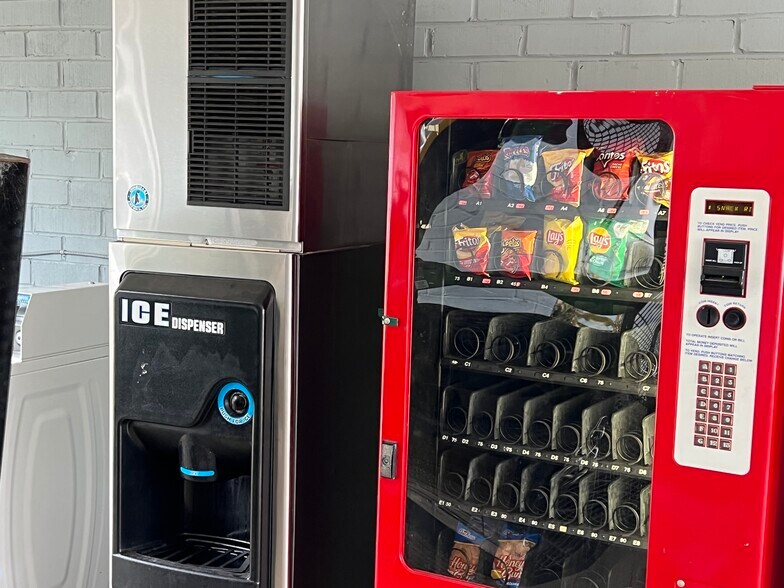 More Photos Of 1645 Main St N, Allendale Hotel For Sale