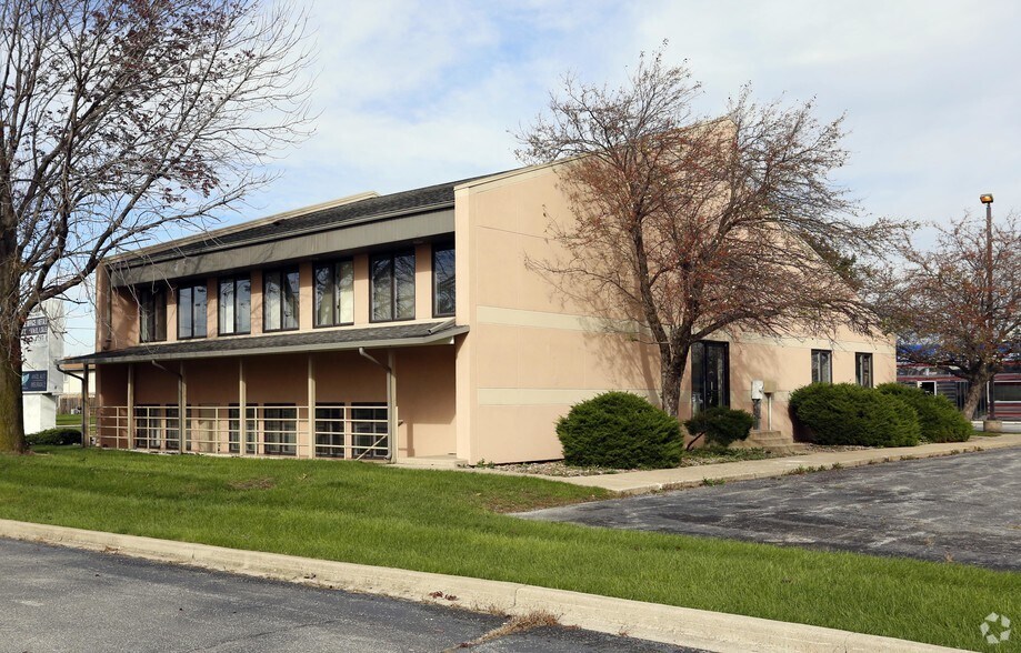 Primary Photo Of 3349 Willowcreek Rd, Portage Medical For Lease