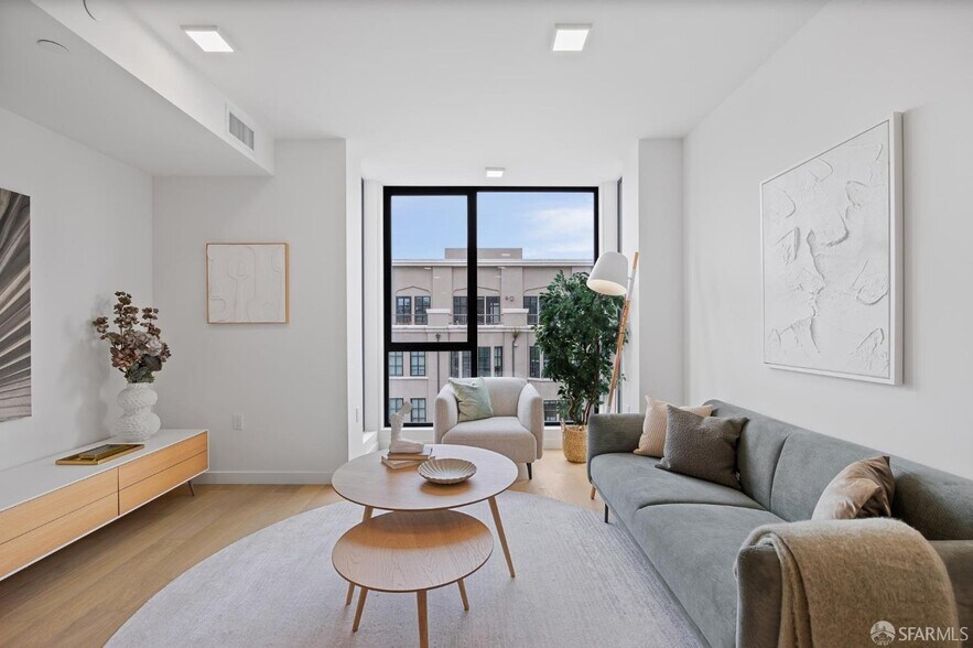 More Photos Of 1580 Pacific Ave, San Francisco Apartments For Sale