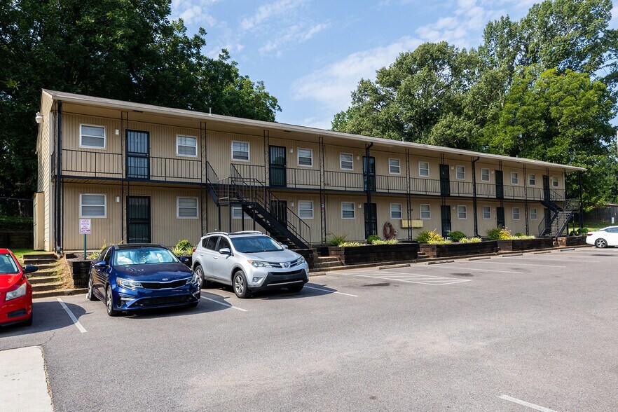 More Photos Of 4179 Millbranch Rd, Memphis Apartments For Sale