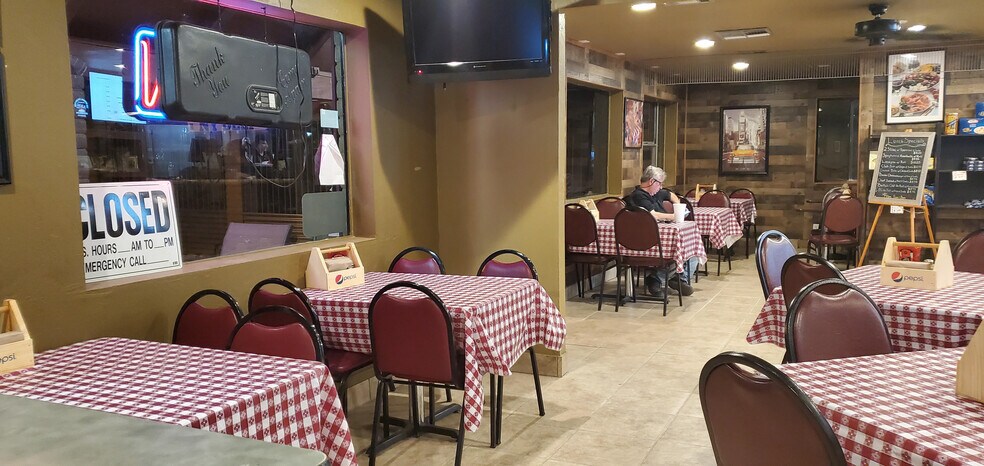 More Photos Of 445 W Highway 287, Florence Restaurant For Sale