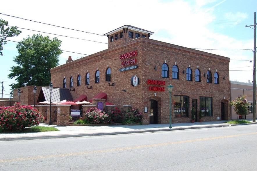 More Photos Of 417-419 W 21st St, Norfolk Restaurant For Lease