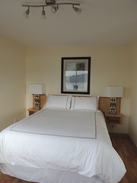 More Photos Of 3201 Oceanview Dr, Tlell Hotel For Sale