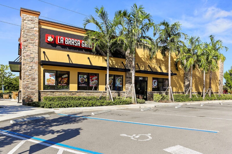 Primary Photo Of 3415-3495 N Hiatus Rd, Sunrise Freestanding For Lease