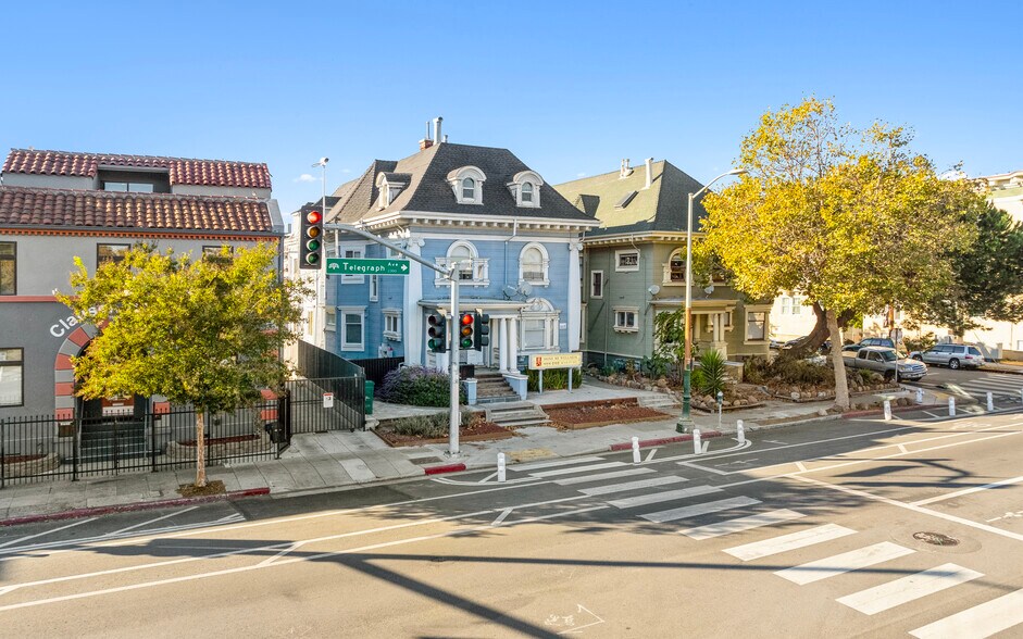 More Photos Of 3227-3231 Telegraph Ave, Oakland Apartments For Sale