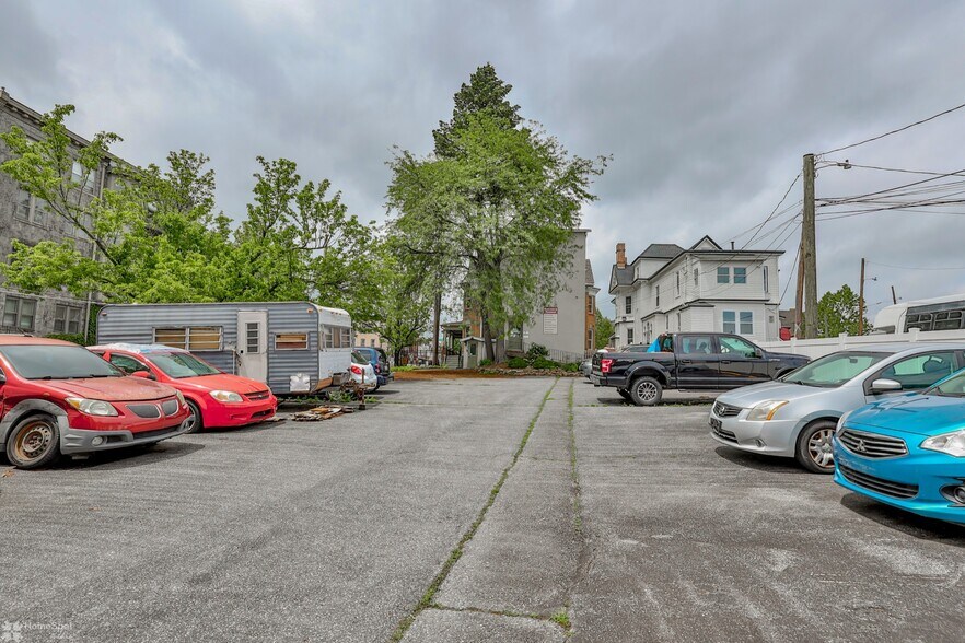 More Photos Of 1248 W Hamilton St, Allentown Office For Sale