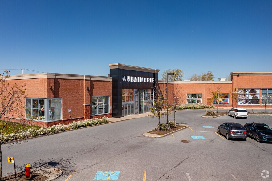 More Photos Of 1011-1195 BOUL St-Bruno, St-Bruno-de-Montarville Unknown For Lease