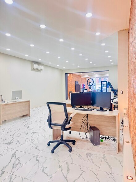 More Photos Of 870 Dekalb Ave, Brooklyn Apartments For Lease