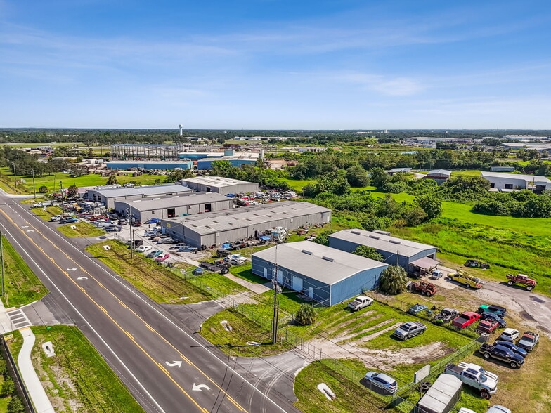 More Photos Of 1710 Turkey Creek Rd, Plant City Warehouse For Lease