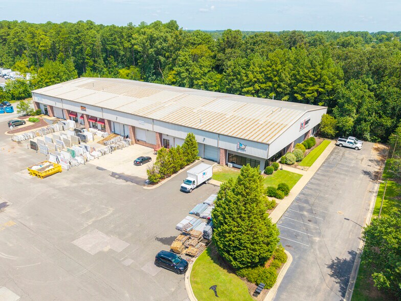 More Photos Of 2436 S Miami Blvd, Durham Warehouse For Lease