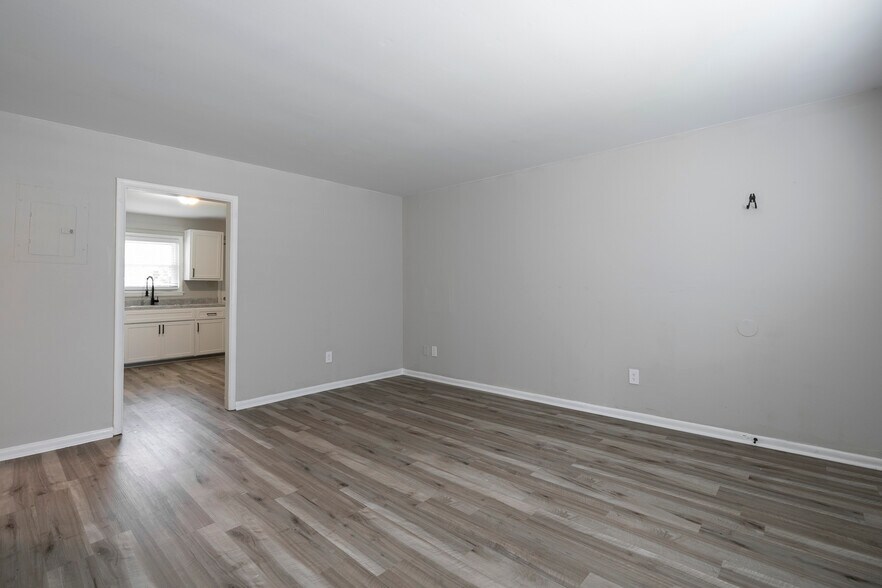 More Photos Of , Huntsville Multifamily For Sale