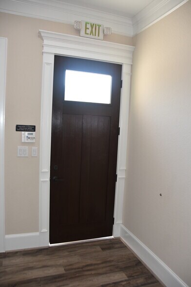 More Photos Of 11023 Northpointe Blvd, Tomball Medical For Sale