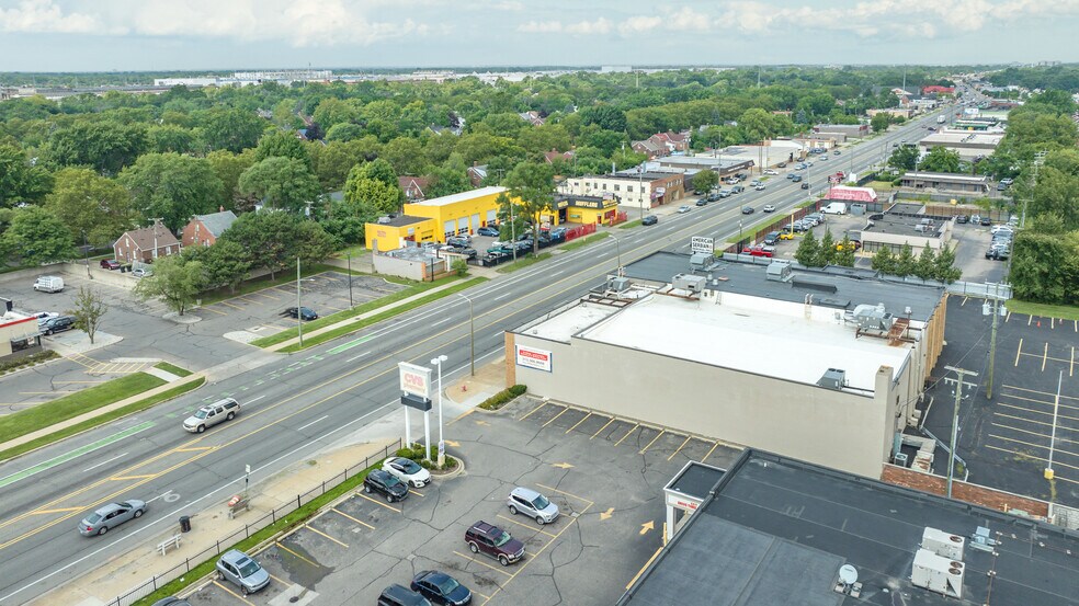 More Photos Of 19989 Van Dyke Ave, Detroit Auto Repair For Sale