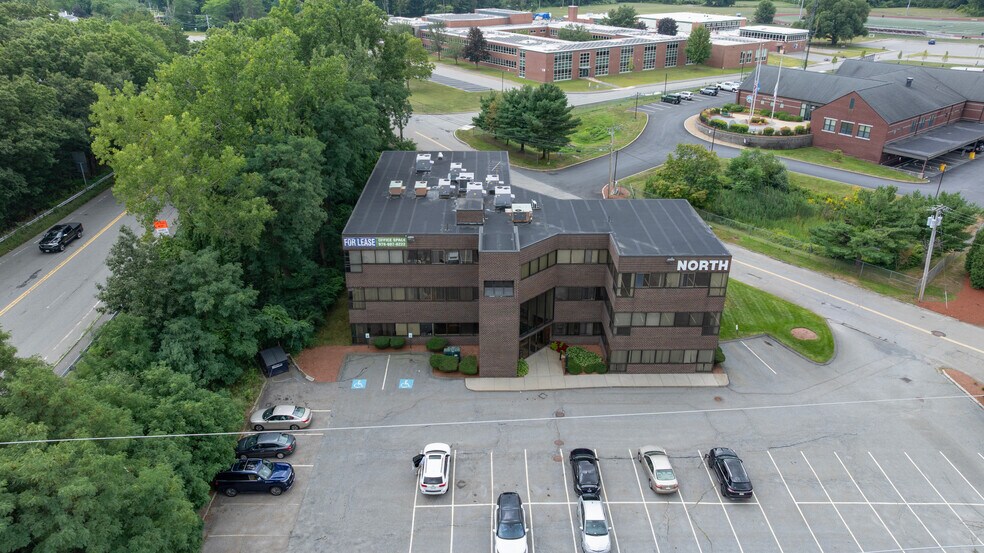 More Photos Of 1 Olde North Rd, Chelmsford Office For Lease