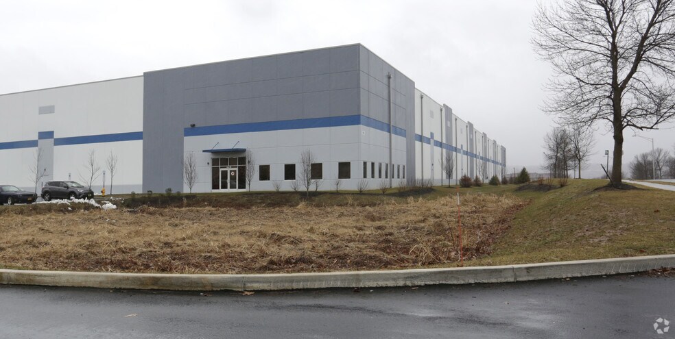 More Photos Of 2500 Emrick Blvd, Bethlehem Warehouse For Lease