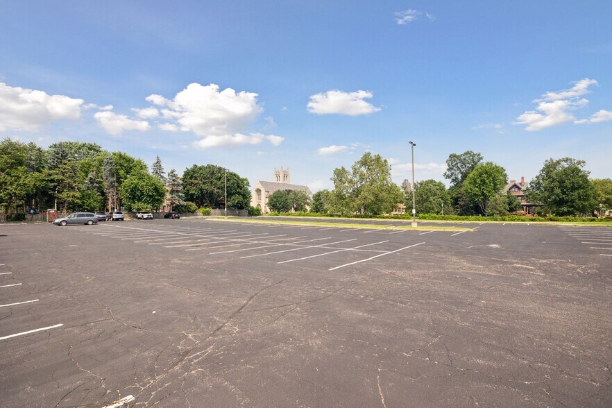 More Photos Of 750 Summit Ave, Saint Paul Land For Sale