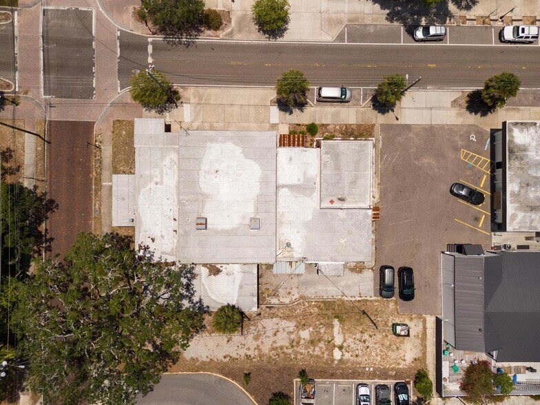 More Photos Of 325 E Lemon St, Tarpon Springs Warehouse For Sale