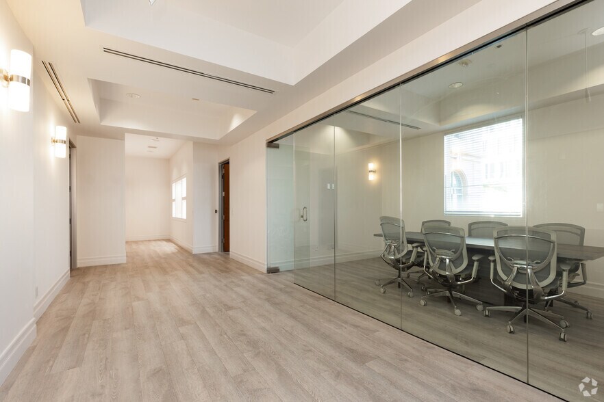 More Photos Of 9150 Wilshire Blvd, Beverly Hills Medical For Lease