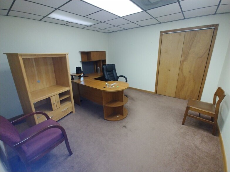 More Photos Of 198 George St, Beckley Research And Development For Sale