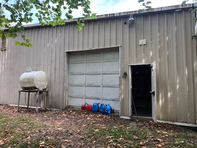 More Photos Of 1500 S McCully Dr, Monroeville Warehouse For Sale