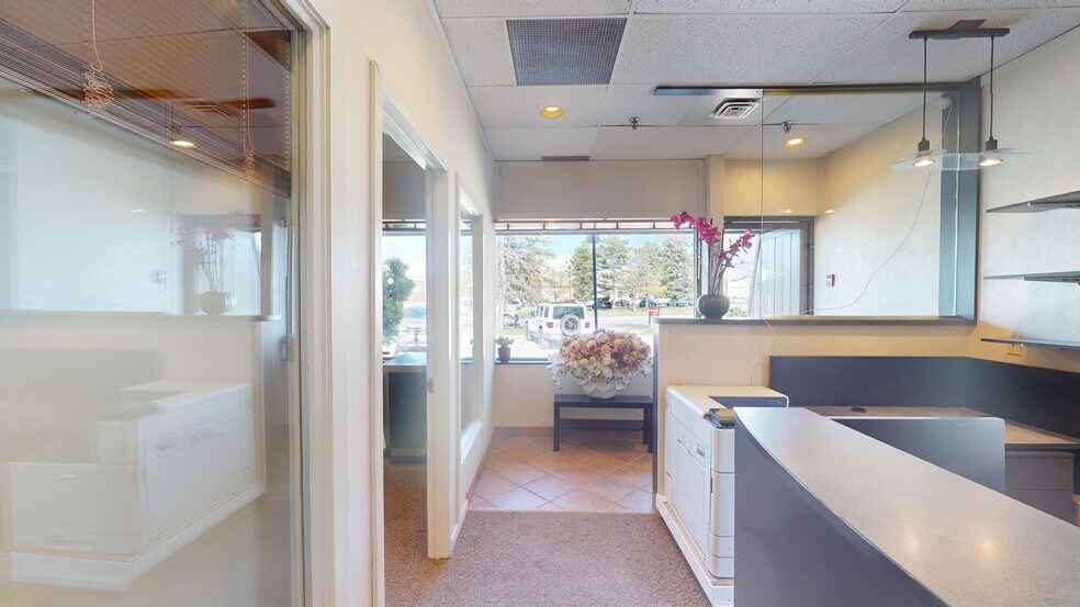 More Photos Of 151 Esna Park Dr, Markham Service For Sale