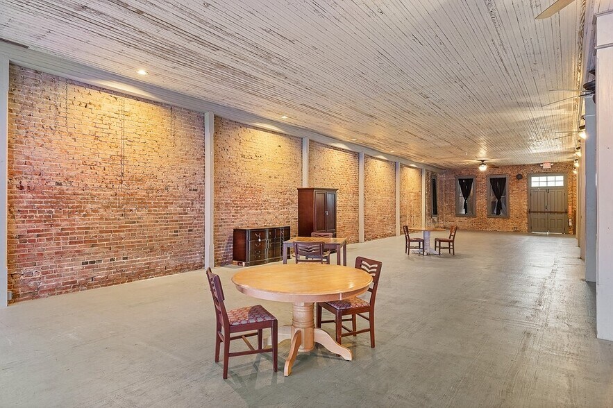 More Photos Of 107 E Main St, Eagle Lake Specialty For Sale