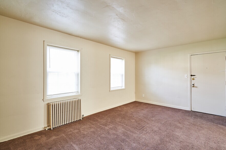 More Photos Of 1581-1589 Coventry Rd, Cleveland Multifamily For Sale