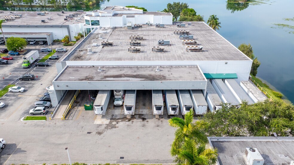 More Photos Of 1800 NW 89th Pl, Miami Refrigeration Cold Storage For Lease