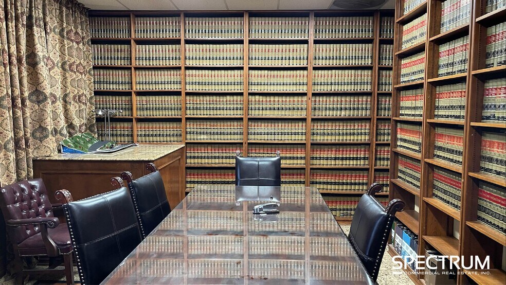 More Photos Of 13808 Ventura Blvd, Sherman Oaks Office For Sale