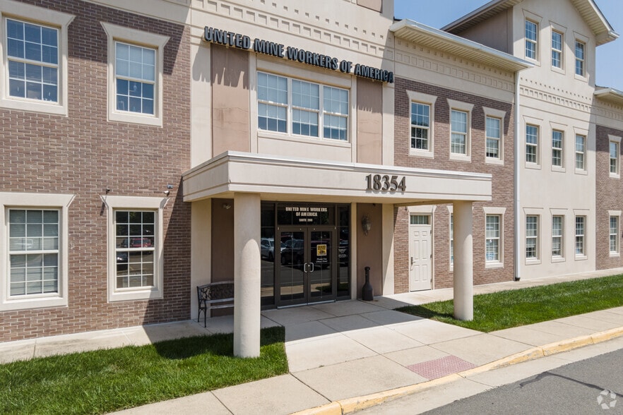 More Photos Of 18300 Quantico Gateway Dr, Triangle Unknown For Lease