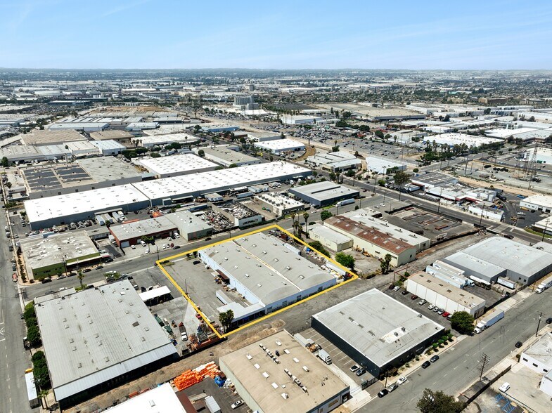 More Photos Of 6465 Corvette St, Commerce Manufacturing For Sale
