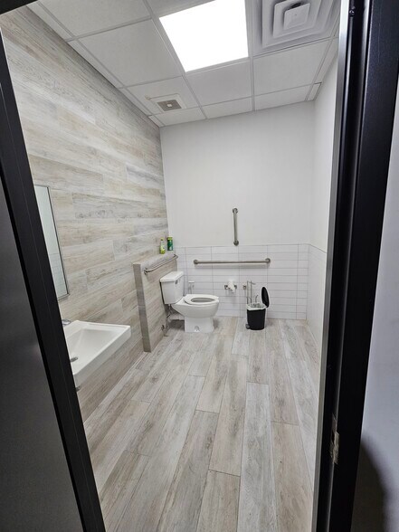 More Photos Of 345 Hillside Ave, Williston Park General Retail For Sale