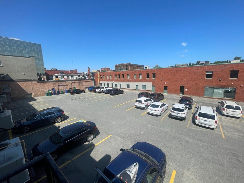 More Photos Of 66 Cedar St, Sudbury Storefront For Sale