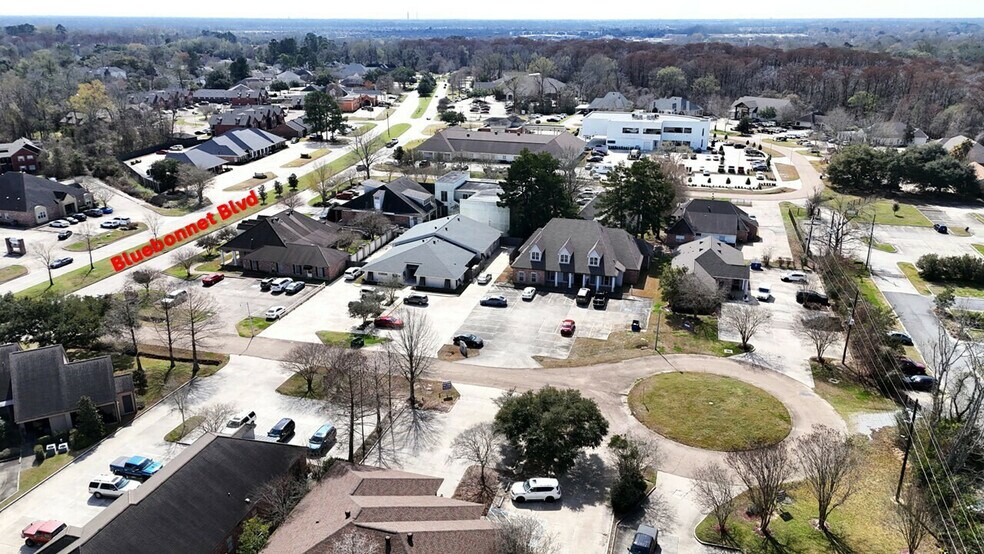 More Photos Of 10528 Kentshire Ct, Baton Rouge Office For Lease