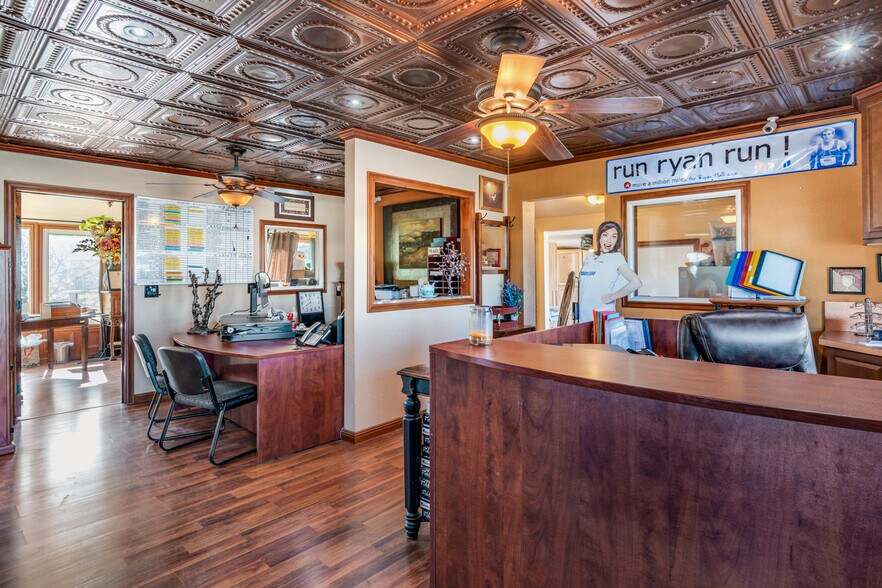 Primary Photo Of 543 W County Line Rd, Calimesa Office Residential For Lease