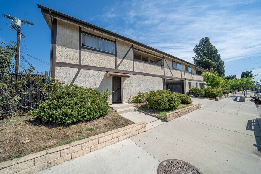 More Photos Of 6003 Craner Ave, North Hollywood Apartments For Sale