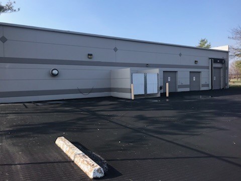 More Photos Of 3473 Rider Trail S, Earth City Office For Lease