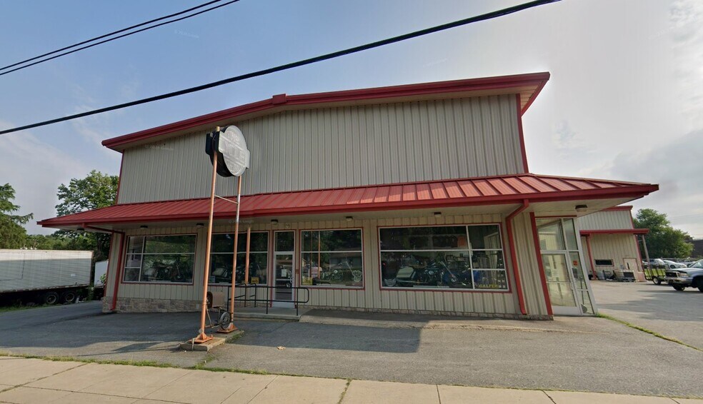 More Photos Of 1115 Lancaster Ave, Columbia Industrial For Lease