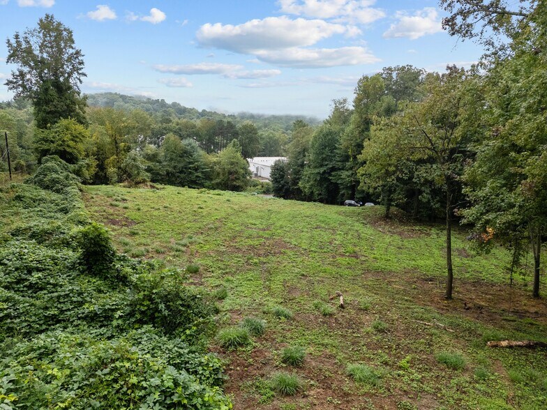 More Photos Of 1945 Hendersonville Rd, Asheville Land For Sale
