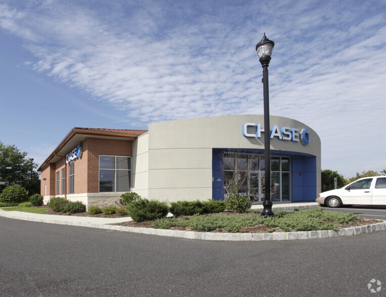 More Photos Of 955 Highway 33, Hamilton Bank For Lease