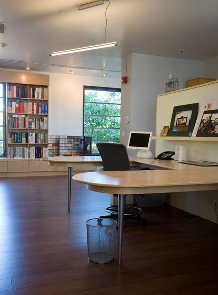 More Photos Of 901-907 4th St, San Rafael Restaurant For Sale