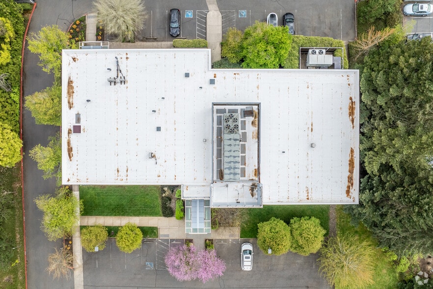 More Photos Of 6370 SW Borland Rd, Tualatin Medical For Lease