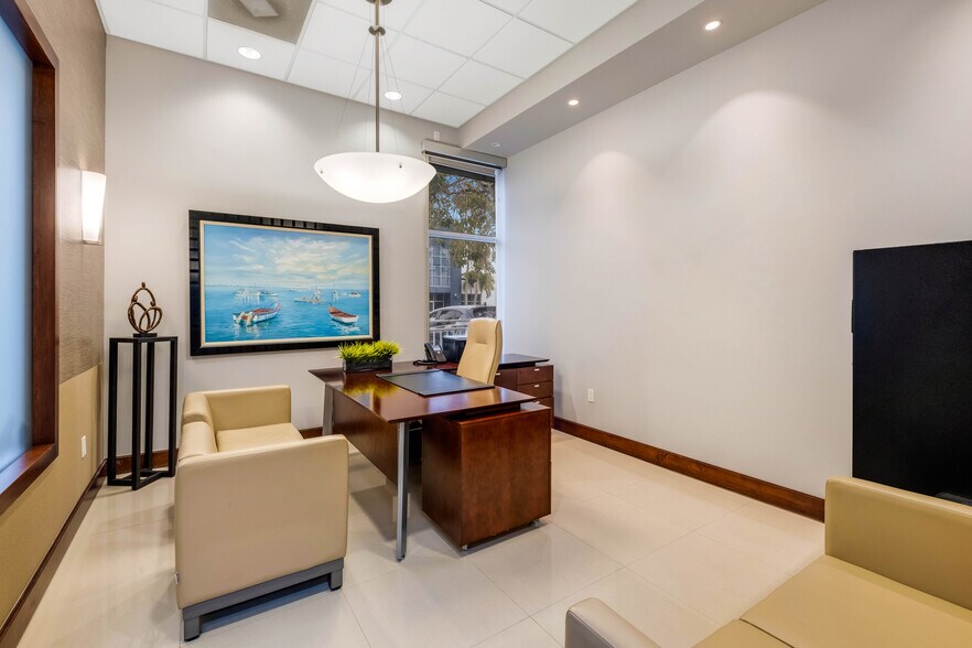 More Photos Of 7620 NW 25th St, Miami Distribution For Lease