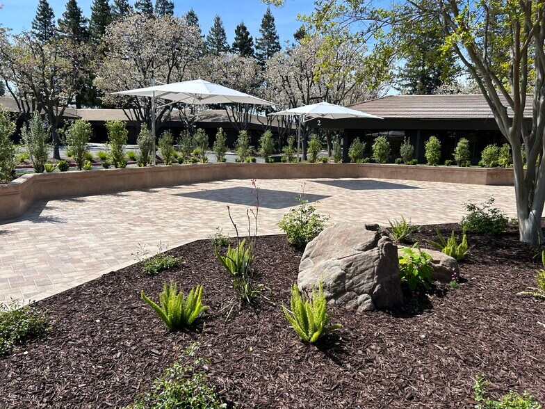 More Photos Of 12900 Saratoga Ave, Saratoga Office For Lease